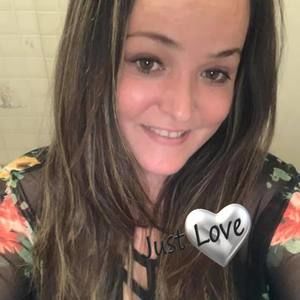 Meet your Posher, Bobbi